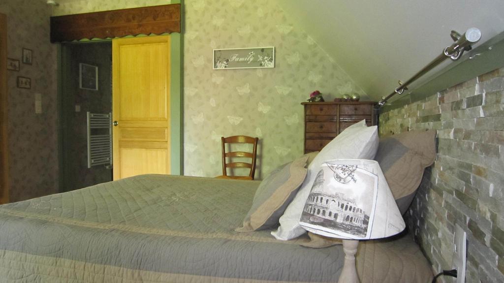 Au Chardon Bleu Bed & Breakfast Nesle Rom bilde